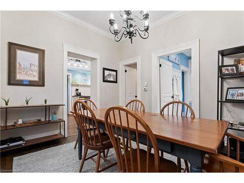 96 Albert Street, St. Catharines, ON - Indoor Photo Showing Dining Room
