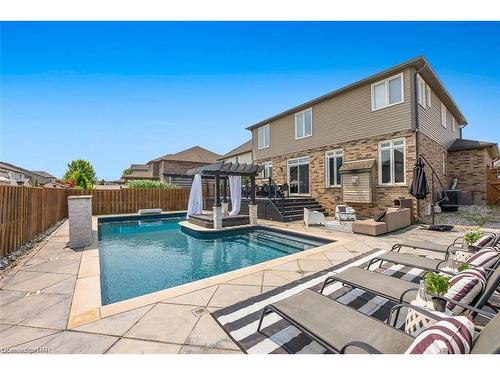 6618 Flora Court, Niagara Falls, ON - Outdoor With In Ground Pool With Deck Patio Veranda