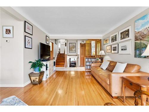 66 Prince Charles Drive, St. Catharines, ON - Indoor Photo Showing Living Room With Fireplace