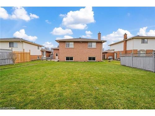 7853 Alfred Street, Niagara Falls, ON - Outdoor With Backyard With Exterior