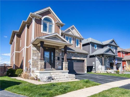 19 Moes Crescent, St. Catharines, ON - Outdoor With Facade