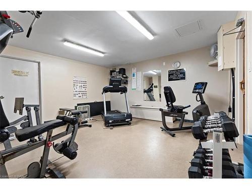 609-15 Towering Heights Boulevard, St. Catharines, ON - Indoor Photo Showing Gym Room