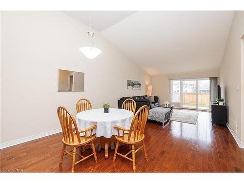30 Woodburn Avenue, St. Catharines, ON - Indoor Photo Showing Dining Room