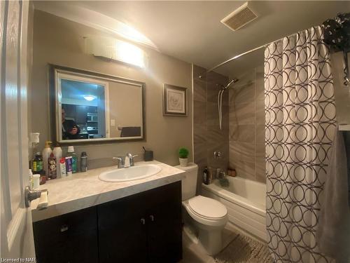 212-41 Rykert Street, St. Catharines, ON - Indoor Photo Showing Bathroom