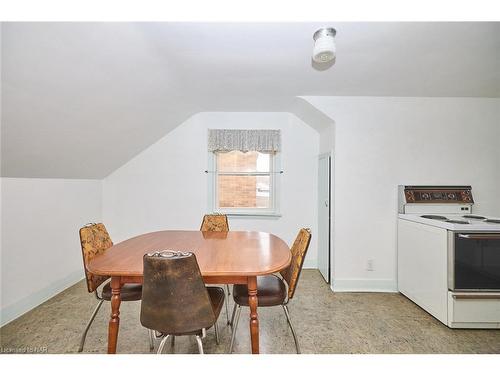 297 Carlton Street, St. Catharines, ON - Indoor Photo Showing Dining Room