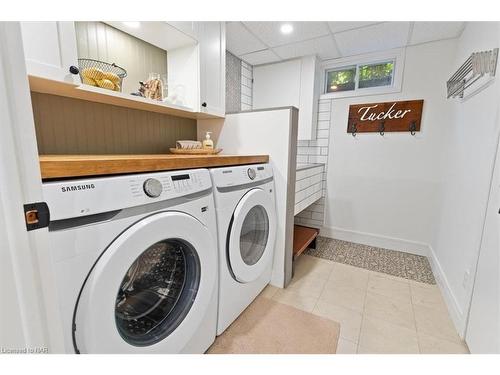 7 Camelot Court, St. Catharines, ON - Indoor Photo Showing Laundry Room