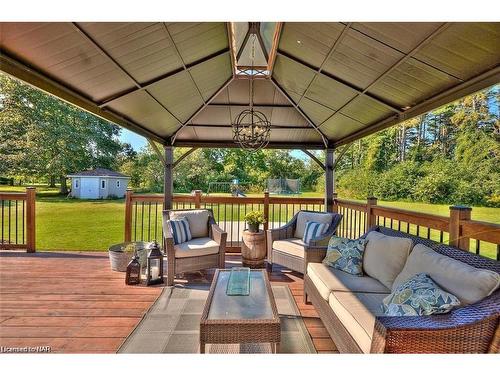 2129 Niagara Parkway, Fort Erie, ON - Outdoor With Deck Patio Veranda With Exterior