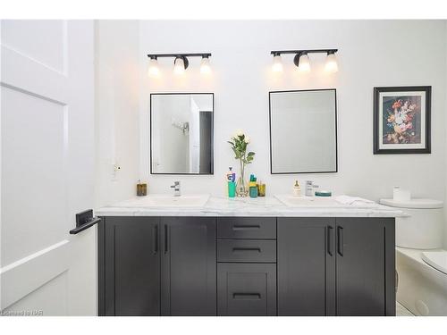 3910 Mitchell Crescent, Stevensville, ON - Indoor Photo Showing Bathroom