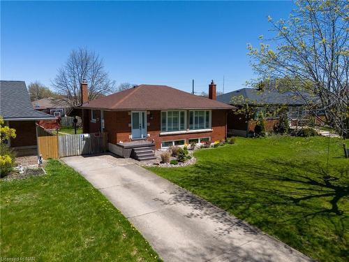 18 Milton Road, St. Catharines, ON - Outdoor