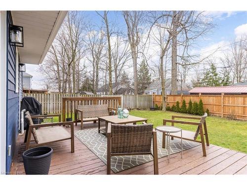 674 Lakeside Road, Fort Erie, ON - Outdoor With Deck Patio Veranda With Exterior