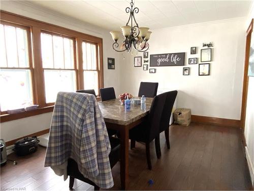 175 Battery Street, Fort Erie, ON - Indoor Photo Showing Dining Room