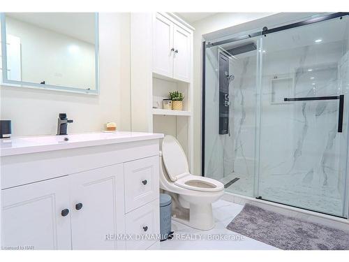3 Farmington Drive, St. Catharines, ON - Indoor Photo Showing Bathroom