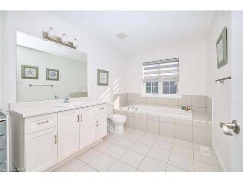 3845 Ryan Avenue, Crystal Beach, ON - Indoor Photo Showing Bathroom