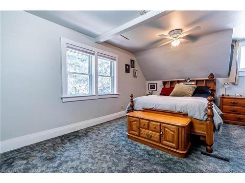 4 Church Hill, Fonthill, ON - Indoor Photo Showing Bedroom