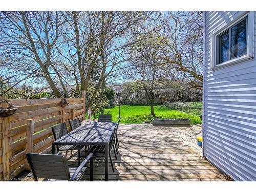4 Church Hill, Fonthill, ON - Outdoor With Deck Patio Veranda