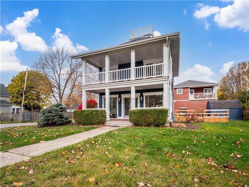 616 Lakeshore Road, Fort Erie, ON - Outdoor With Facade