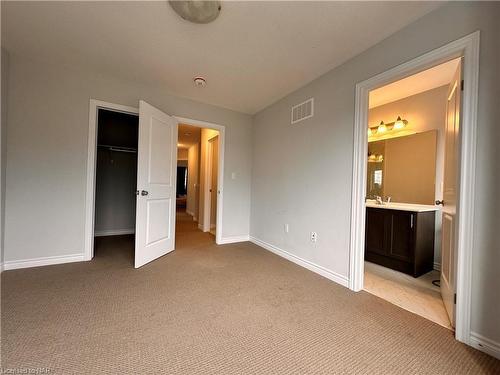 290 Equestrian Way, Cambridge, ON - Indoor Photo Showing Other Room