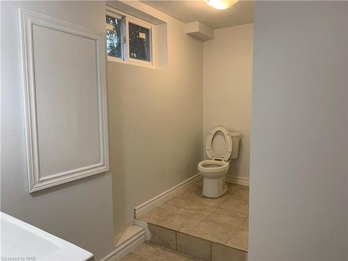 Basement-8200 Woodbine Street, Niagara Falls, ON - Indoor Photo Showing Bathroom