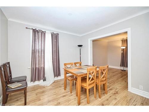 45 Pine Street N, Thorold, ON - Indoor Photo Showing Dining Room