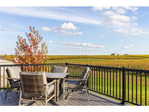 3753 Quarry Road, Beamsville, ON - Outdoor With Deck Patio Veranda With View