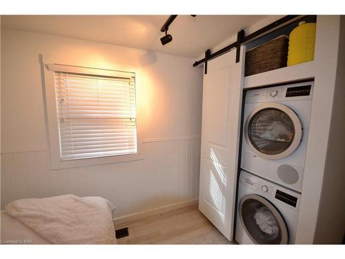 3 Graham Avenue, St. Catharines, ON - Indoor Photo Showing Laundry Room