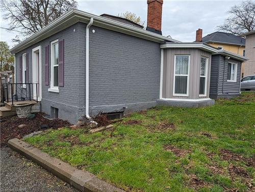 28 Lake Street, St. Catharines, ON - Outdoor