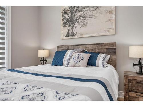 B Rathfon Road, Wainfleet, ON - Indoor Photo Showing Bedroom