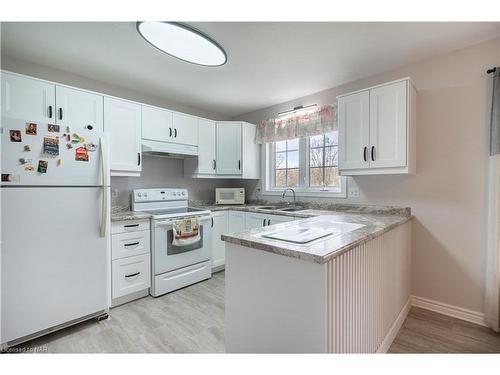 31951 Church Street, Wainfleet, ON - Indoor Photo Showing Kitchen