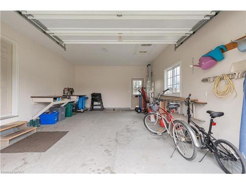 31951 Church Street, Wainfleet, ON - Indoor Photo Showing Garage