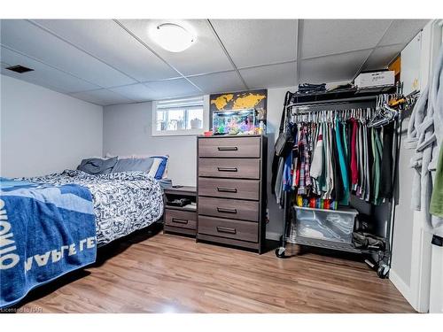 30 Lasalle Street, Welland, ON - Indoor Photo Showing Bedroom