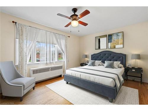 29 Fawell Avenue, St. Catharines, ON - Indoor Photo Showing Bedroom