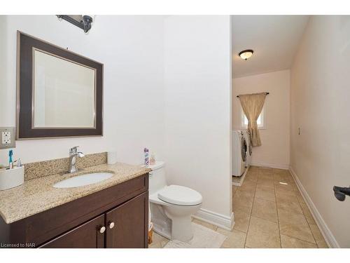 3244 Grove Avenue, Ridgeway, ON - Indoor Photo Showing Bathroom