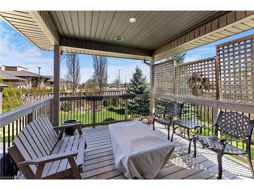 4776 Victor Drive, Niagara Falls, ON - Outdoor With Deck Patio Veranda With Exterior