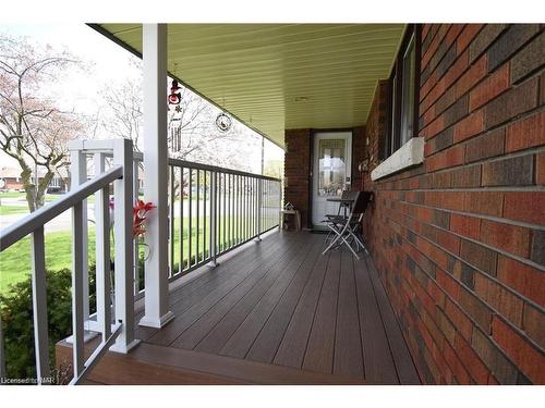 516 Sutherland Avenue, Welland, ON - Outdoor With Deck Patio Veranda With Exterior