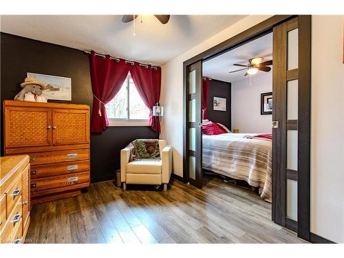 8-50 Lakeshore Road, St. Catharines, ON - Indoor Photo Showing Bedroom