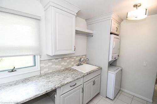 1457 Niagara Boulevard, Fort Erie, ON - Indoor Photo Showing Laundry Room