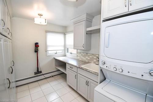 1457 Niagara Blvd Parkway, Fort Erie, ON - Indoor Photo Showing Laundry Room