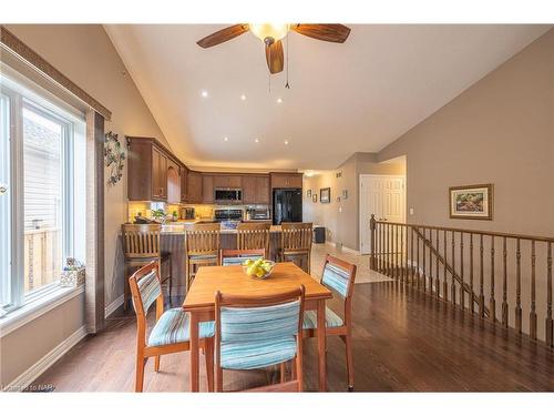 11 Corbin Street, St. Catharines, ON - Indoor Photo Showing Dining Room