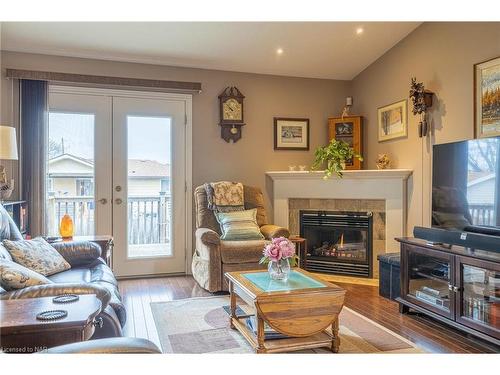 11 Corbin Street, St. Catharines, ON - Indoor Photo Showing Living Room With Fireplace