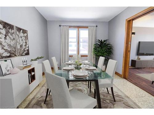 64 White Avenue, Welland, ON - Indoor Photo Showing Dining Room