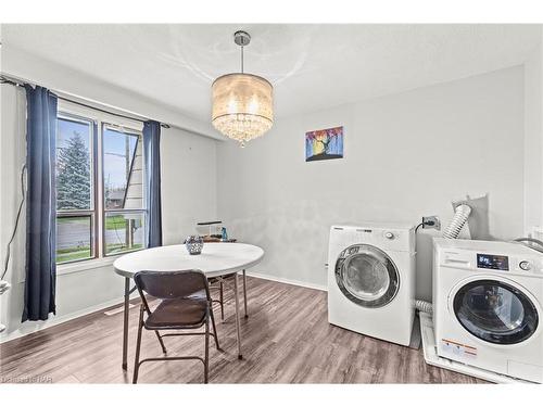 475 Bunting Road, St. Catharines, ON - Indoor Photo Showing Laundry Room