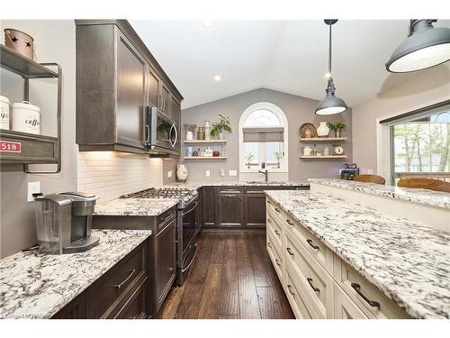2974 Bethune Avenue, Ridgeway, ON - Indoor Photo Showing Kitchen With Upgraded Kitchen