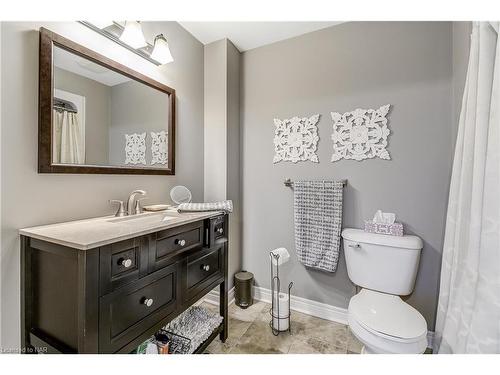 302 A-678 Line 2 Road, Niagara-On-The-Lake, ON - Indoor Photo Showing Bathroom