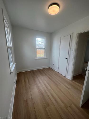 12 Ferndale Avenue, St. Catharines, ON - Indoor Photo Showing Other Room