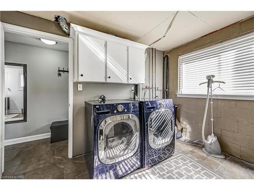 46 Bendingroad Crescent, St. Catharines, ON - Indoor Photo Showing Laundry Room