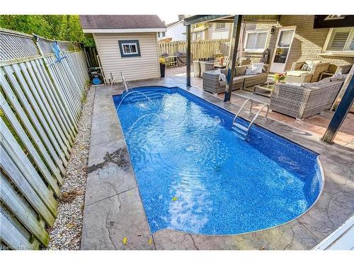 46 Bendingroad Crescent, St. Catharines, ON - Outdoor With In Ground Pool With Deck Patio Veranda With Exterior