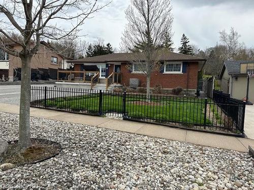 20 Parkhill Road, St. Catharines, ON - Outdoor