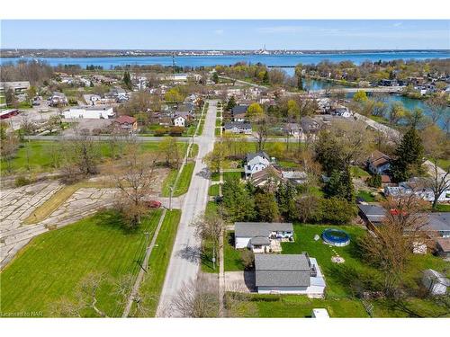 3966 Chippawa Parkway, Niagara Falls, ON - Outdoor With Body Of Water With View