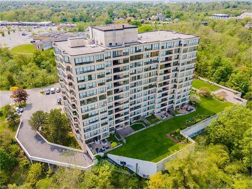 605-3 Towering Heights Boulevard, St. Catharines, ON - Outdoor With View