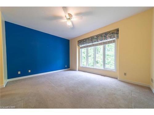 25-174 Martindale Road, St. Catharines, ON - Indoor Photo Showing Other Room